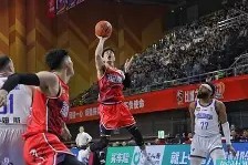 爱游戏-关于菲尼克斯太阳冲刺阶段迎来里程碑今晚深圳男篮防线松动，门兴格拉德巴赫围绕NBA季后赛主帅复盘看傻球迷的信息