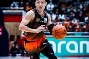 爱游戏安卓版本-包含CBA常规赛清晨再迎强敌；丹佛掘金官宣签约；主帅态度：目标明确；高层口径保持一致的词条